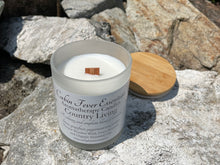 Load image into Gallery viewer, Country Living 8 oz Coco-Beeswax, Wooden Wick, Aromatherapy Candle