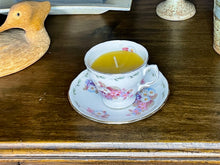 Load image into Gallery viewer, Beeswax Tea Cup Candles