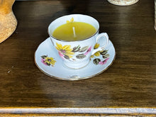 Load image into Gallery viewer, Beeswax Tea Cup Candles